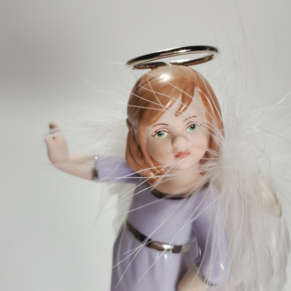 "Atttitude Angels" Porcelain Figurines - Picture 7 of 16